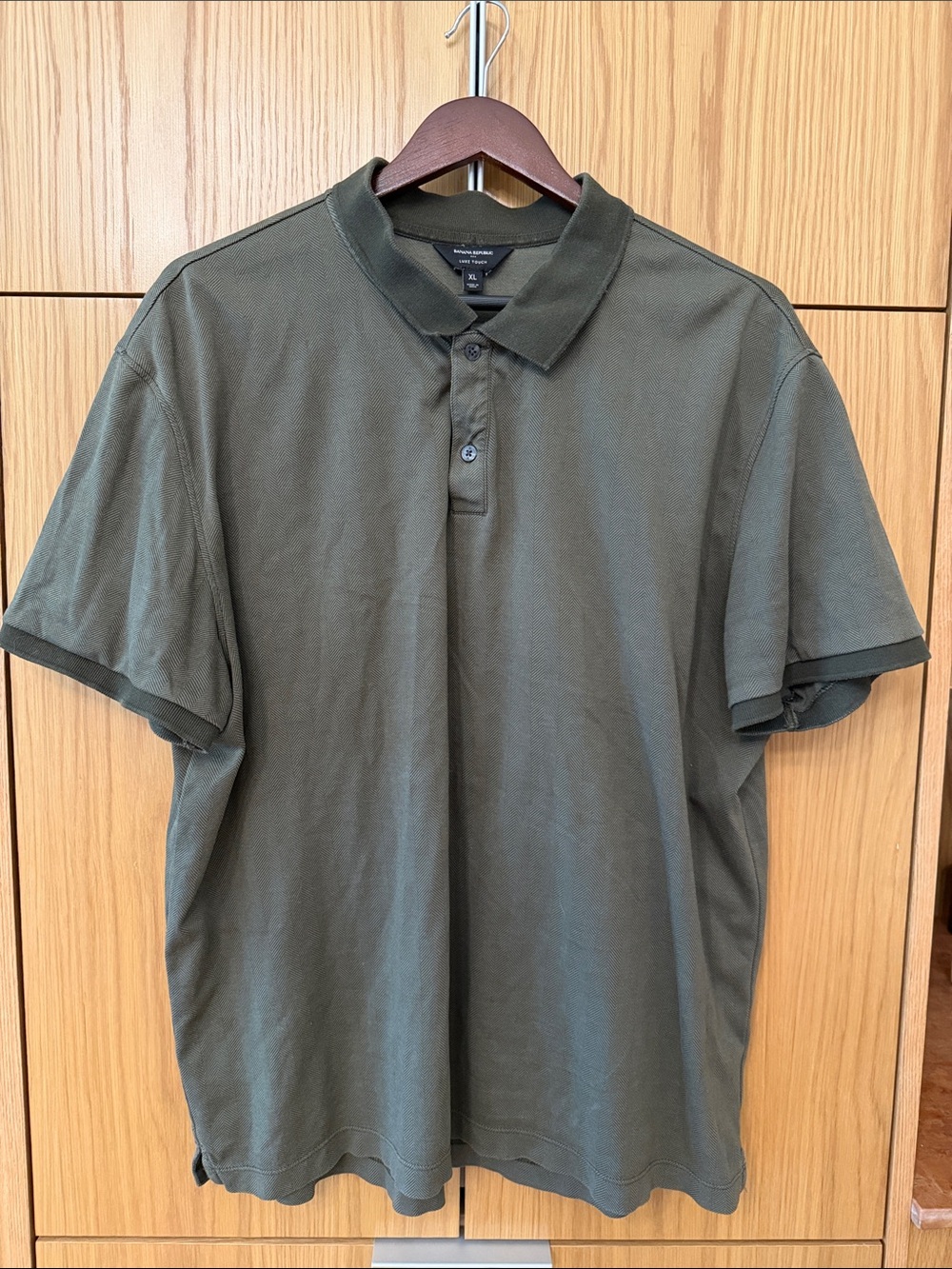 Banana Republic Men's Olive Polo Shirt - Dark Olive